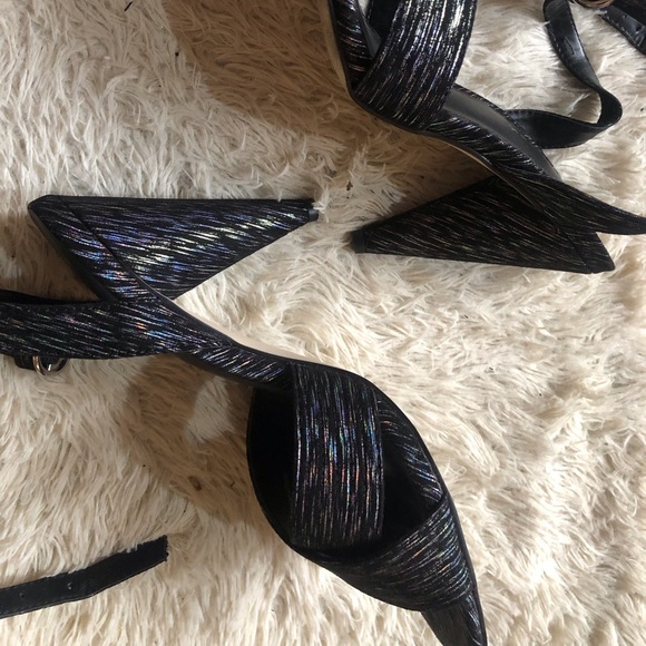 New look heels - Picture 3 of 8